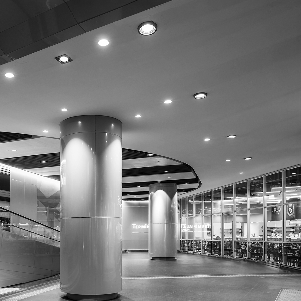CEILING RECESSED LIGHT